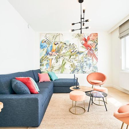Diamant 2BR Apartment Brussel Bagian luar foto