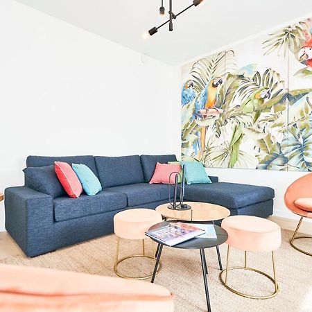 Diamant 2BR Apartment Brussel Bagian luar foto